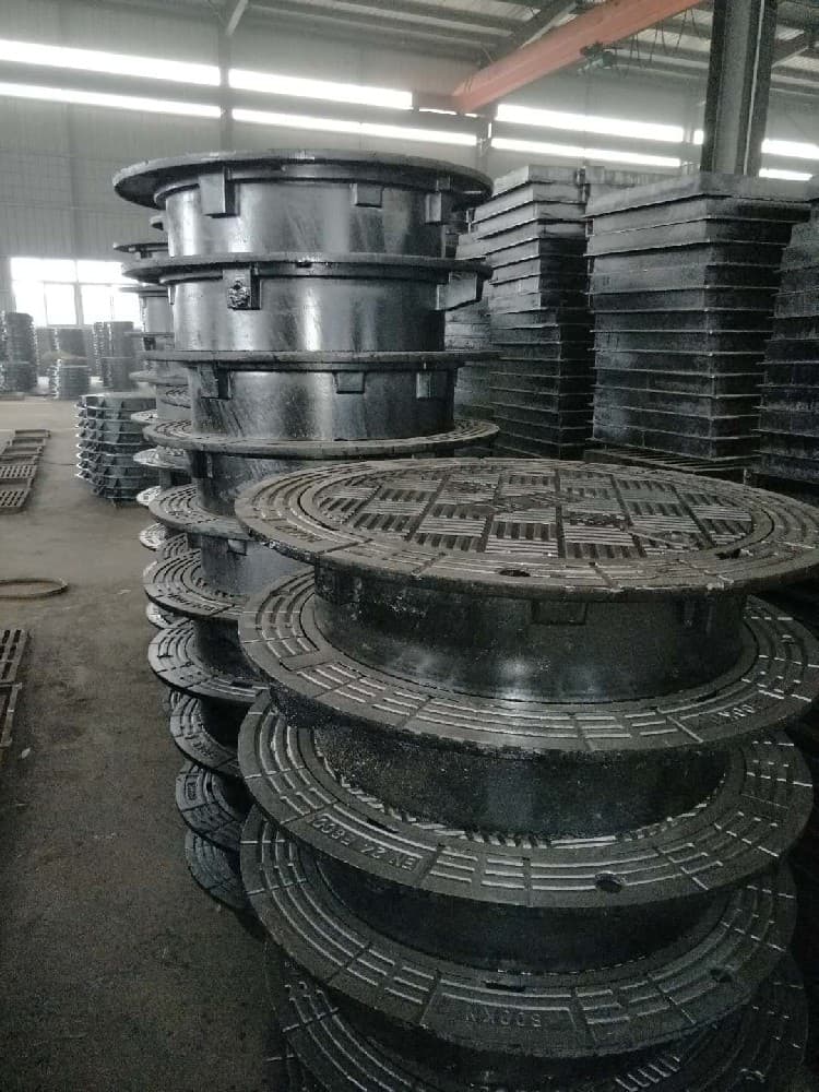 球墨鑄鐵井蓋生產車間